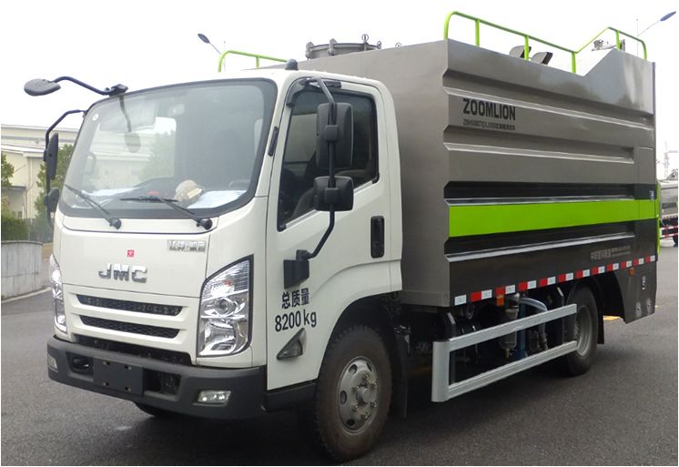 垃圾桶有了“洗澡房”，去污消毒更健康